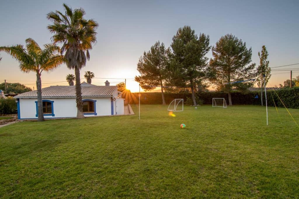 Villa Charme Pêra Екстериор снимка