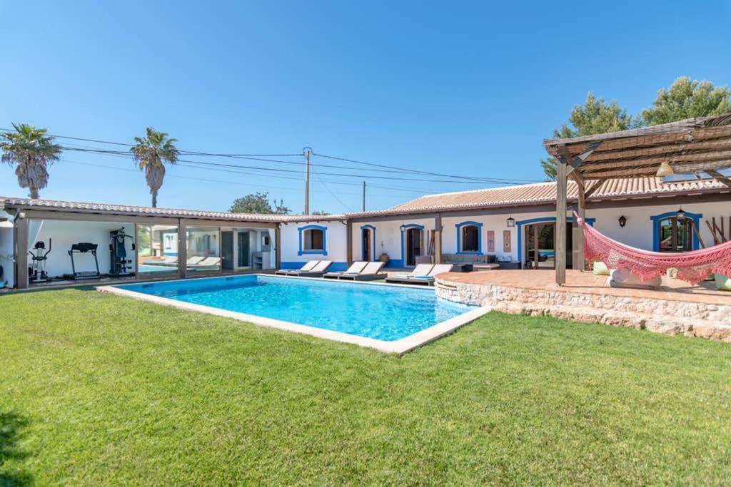 Villa Charme Pêra Екстериор снимка