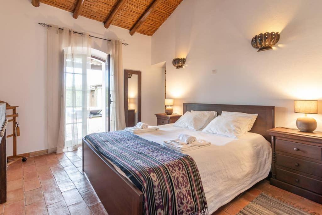 Villa Charme Pêra Екстериор снимка